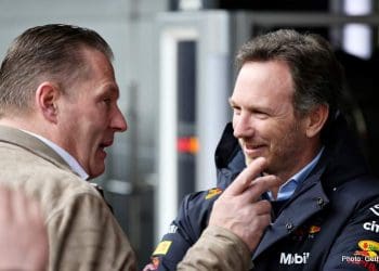 Jos Verstappen prevê conflito interno na Red Bull Racing, com o chefe de equipe Christian Horner no centro da questão.