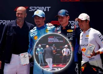 Ícone do futebol Zinedine Zidane quase entrega o troféu de P2 de Charles Leclerc em Miami para Sergio Perez, que terminou em terceiro lugar.