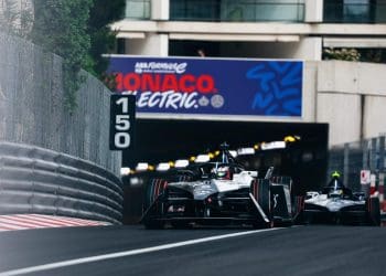 Mônaco Formula E vê a Jaguar garantir uma dobradinha com coreografia impressionante.