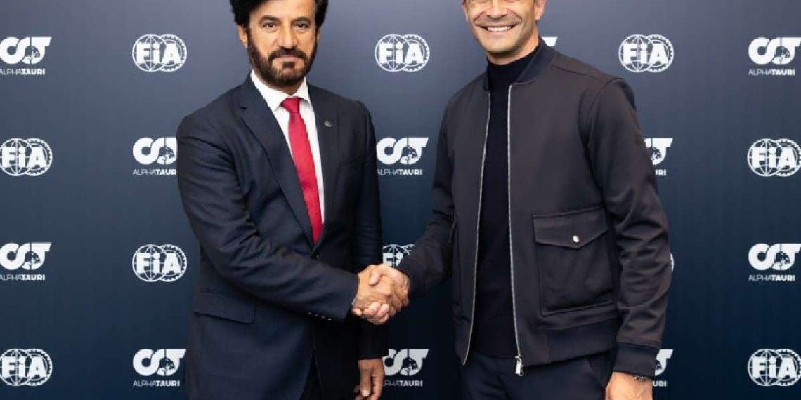 ¡Escándalo en la FIA! AlphaTauri revelado como patrocinador de ropa oficial en acuerdo de tres años. ¡Los fans están furiosos!