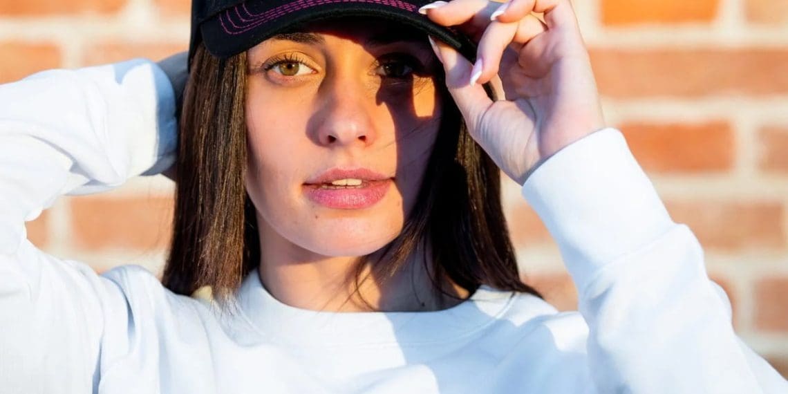 Marta Garcia, campeã da F1 Academy, se junta às Iron Dames.