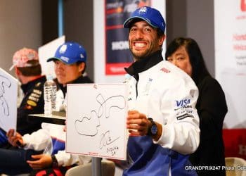 Ricciardo acredita que não são necessárias mudanças, o sucesso virá.