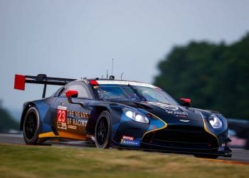 Gunn vence corrida GTD Pro em Watkins Glen chuvoso da IMSA.