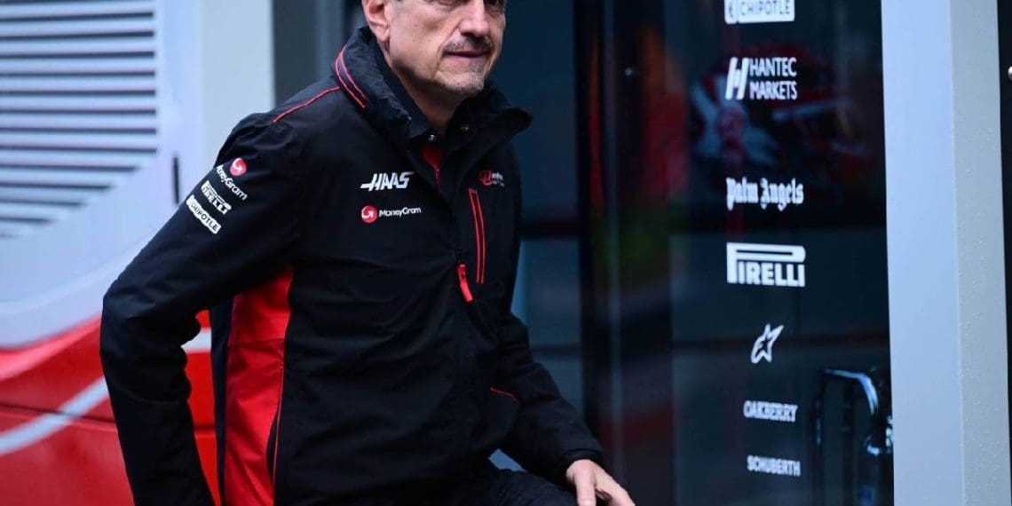 Chefe demitido da Haas, Guenther Steiner, supostamente buscando comprar uma equipe de F1 após saída surpreendente.