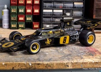 Pocher estabelece novo padrão com Lotus 72D e Porsche 917.