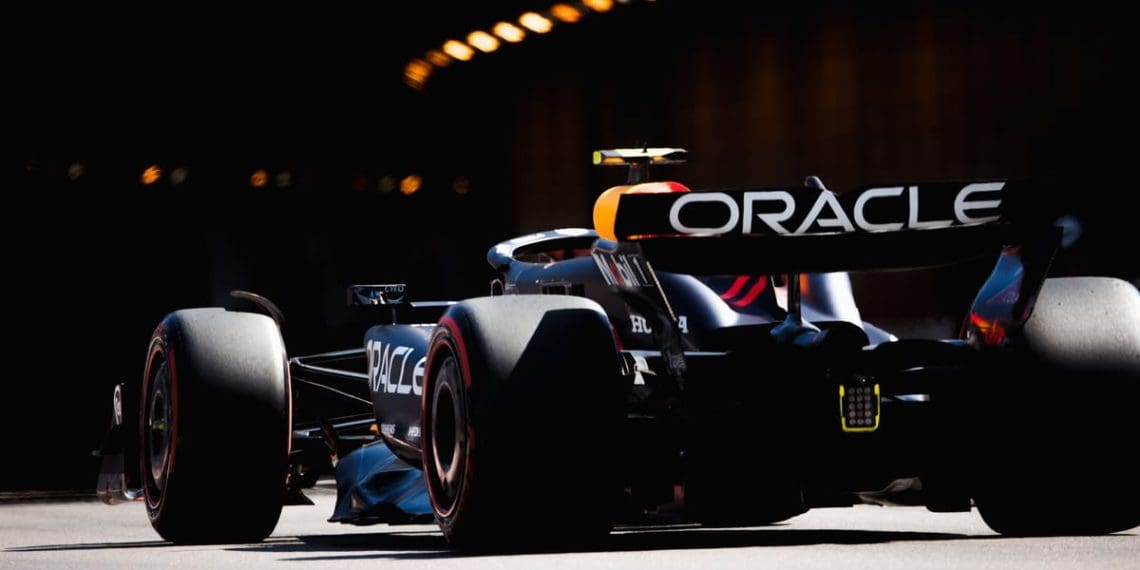 Grande acidente entre Perez e Magnussen interrompe Grande Prêmio de Mônaco