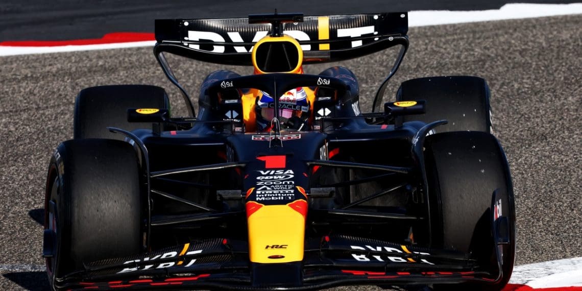 Wolff keeps quiet on Red Bull’s Mercedes-influenced 2024 F1 strategy