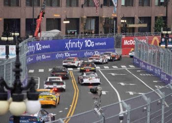 NASCAR investe $5 milhões em série documental da Netflix, Full Throttle.