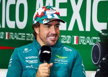 Antigo piloto de Fórmula 1 afirma que Fernando Alonso está satisfeito com o layout de sprint polêmico para 2024.