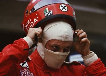 Niki Lauda: Capacete de 1976 em leilão em Miami.