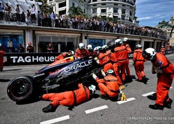 MARKO: Acidente de Perez resultará em perda de €2 a €3 milhões para Red Bull.