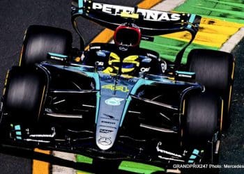 Hamilton tem mais chances de aprender italiano do que de terminar no pódio em 2024.