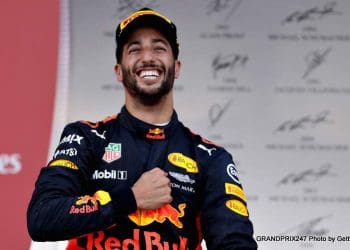 Herbert: Villeneuve está certo, também não reconheço o Ricciardo das temporadas passadas.