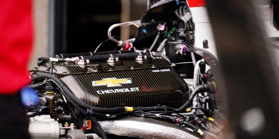Vários problemas caros de motor da Chevrolet impactam a formação de classificação do Indianapolis 500.