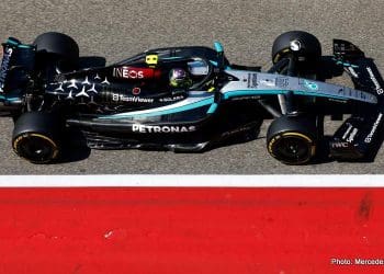 Hamilton: Nosso carro para este ano definitivamente mostrou melhoria.