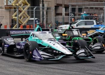 Ericsson esperava evitar ser atingido durante cada reinício de corrida da IndyCar.