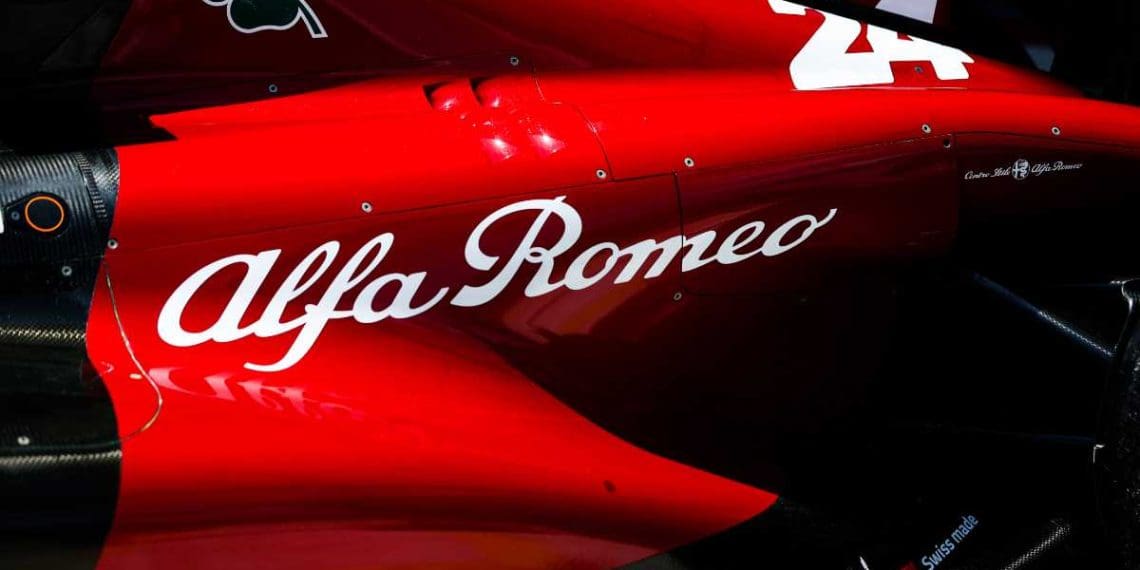 Dono da Alfa Romeo levanta preocupações sobre ética em retorno de $78 bilhões na F1.