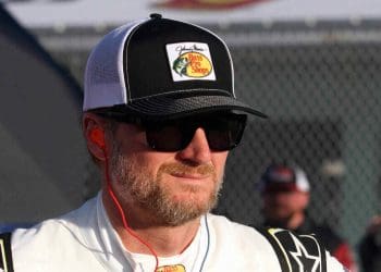Dale Earnhardt Jr. sugere mudança significativa na NASCAR para adquirir um charter da Cup.