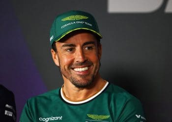 Alonso concorda com contrato de longo prazo com a Aston Martin.