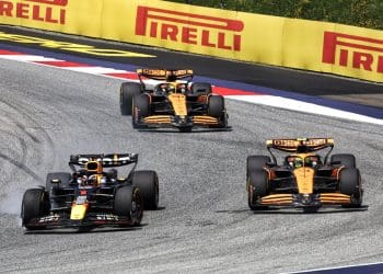 Piastri observou a luta na frente do Grande Prêmio Sprint da F1 austríaca com ‘pipoca’