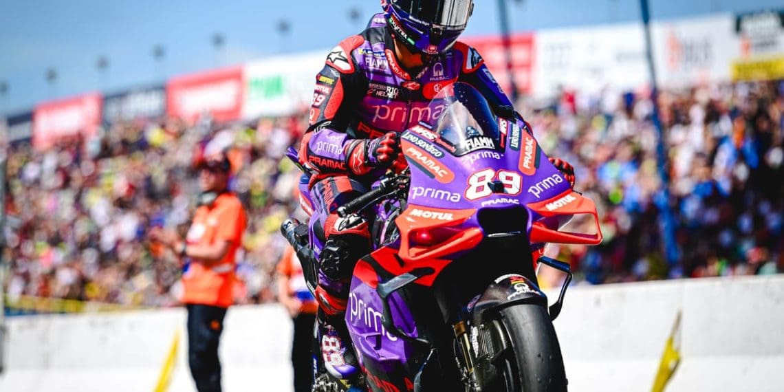 Martin recebe penalidade no grid por quase-acidente durante a classificação do MotoGP de Assen.