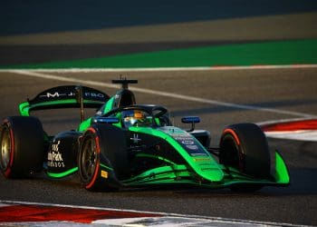 Maloney conquista primeira vitória na Sprint da F2 no Bahrein.