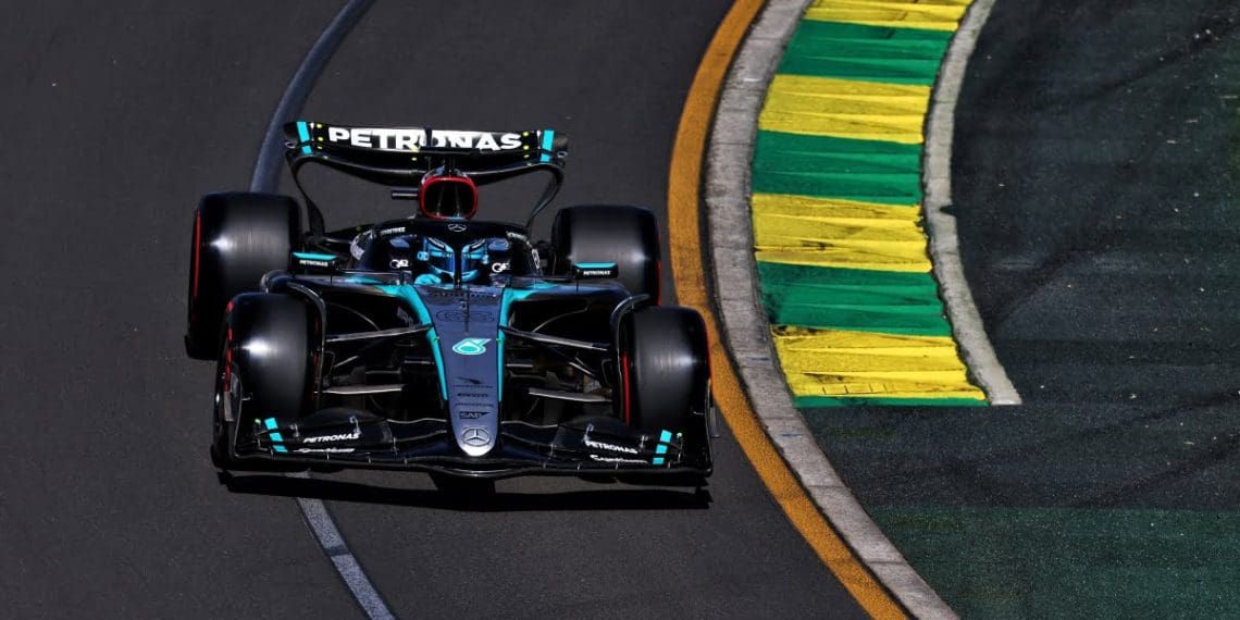 Wolff expressa frustração com dificuldades da Mercedes em encontrar solução mágica com veículo W15.