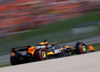 McLaren protesta exclusão de volta que Piastri considera humilhante.