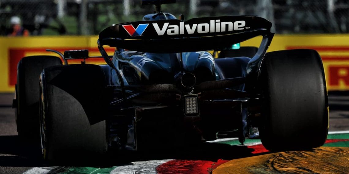 O carro de F1 mais melhorado de Imola tem um início preocupante.