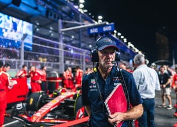 Garry Anderson analisa o apelo único da oferta da Ferrari para Adrian Newey.