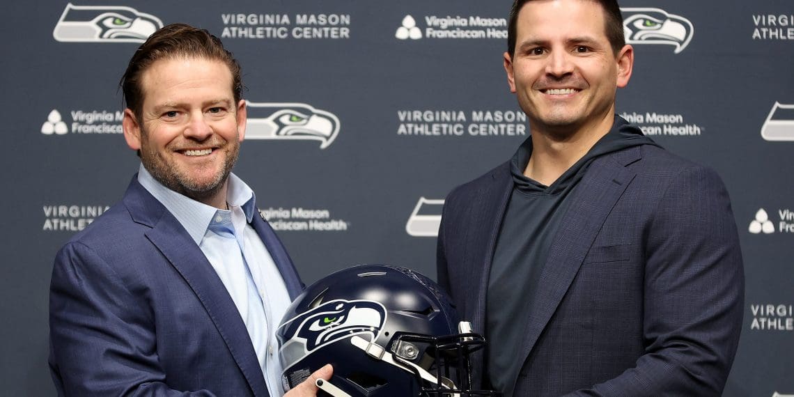 SEAHAWKS EYEING CHIEFS COACH FOR SUPER BOWL RUN