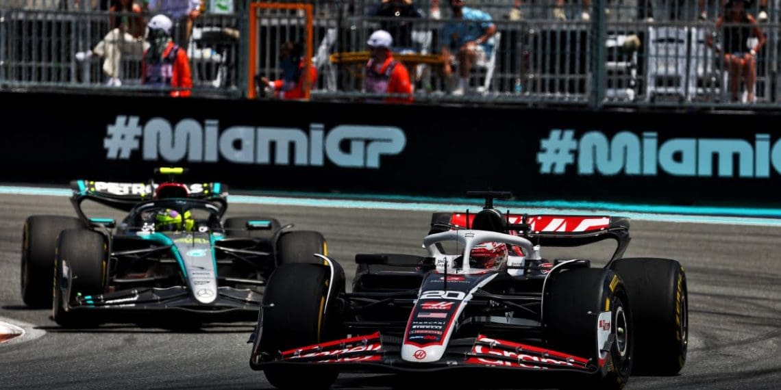 Miami Formula 1 oficiais recomendam ajuste de regulamentação à FIA apesar de absolver Magnussen.