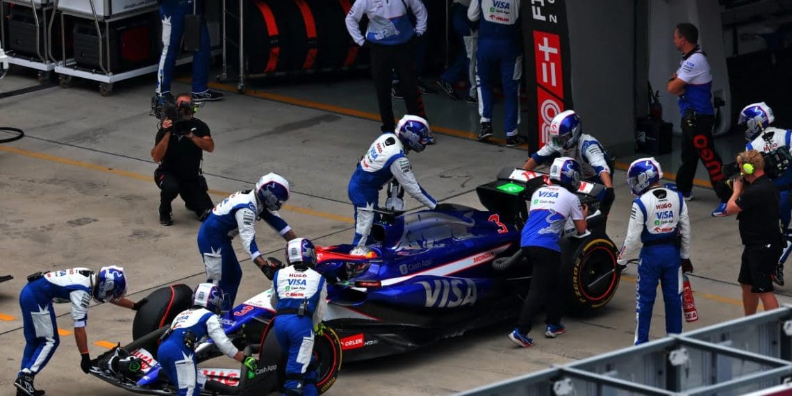 Mekies lamenta o progresso de Ricciardo desperdiçado no Grande Prêmio da China de Fórmula 1.