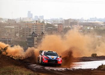 Neuville vence Tänak na primeira corrida do Safari