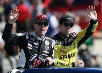 Carl Edwards revela verdadeiro motivo para se aposentar da NASCAR em 2016.