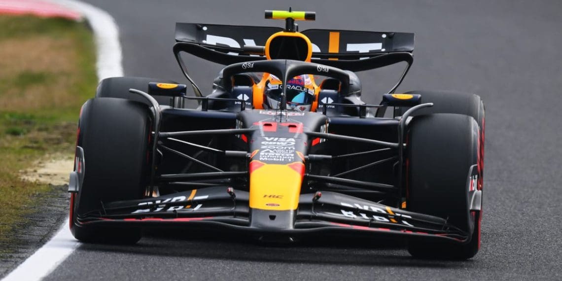 Impacto das notícias de Sainz/Lawson nos assentos da Red Bull na Fórmula 1 em 2025.