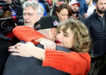 Travis Kelce’s Teammate Spills the Tea on Taylor Swift!