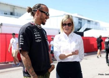 Hamilton comenta sobre a batalha legal de Susie Wolff com a FIA: Admiro-a por ultrapassar os limites.