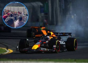 Fãs no Grande Prêmio da Austrália mostram apoio a Max Verstappen após sua saída precoce da corrida.