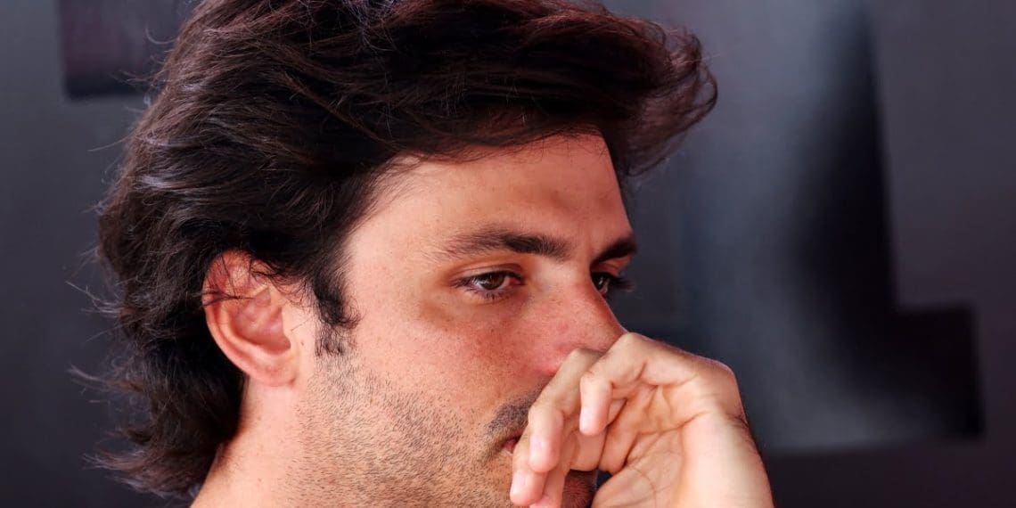 Sainz atualiza sobre futuro na F1 enquanto Williams faz oferta pública.