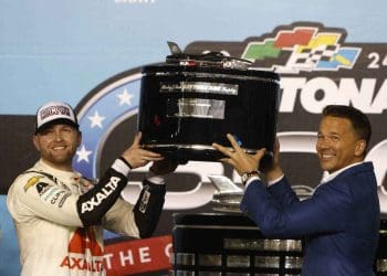 VIDÉO: William Byron brise la disette de dix ans d’Hendrick Motorsports au Daytona 500 en résistant à de nombreux accidents