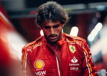 Grande Prêmio da Arábia Saudita: Verstappen aumenta o ritmo, Bearman brilha.