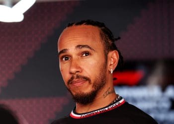 Polícia diz que não houve crime no e-mail alegando sabotagem contra Hamilton na Fórmula 1.