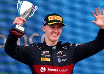 Pourchaire fará sua estreia na IndyCar em Long Beach com a Arrow McLaren.