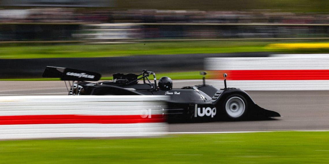 Kirt Bennett pilota sua Shadow Can-Am favorita em Goodwood.