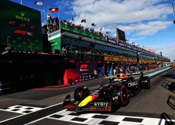 Verstappen garante pole position mais uma vez enquanto Ferrari desperdiça oportunidade.