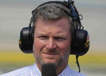 Dale Earnhardt Jr. sugere possível retorno à NBC como comentarista