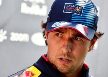 Hill afirma que a Red Bull está em desvantagem na batalha do campeonato de Fórmula 1 devido a Perez