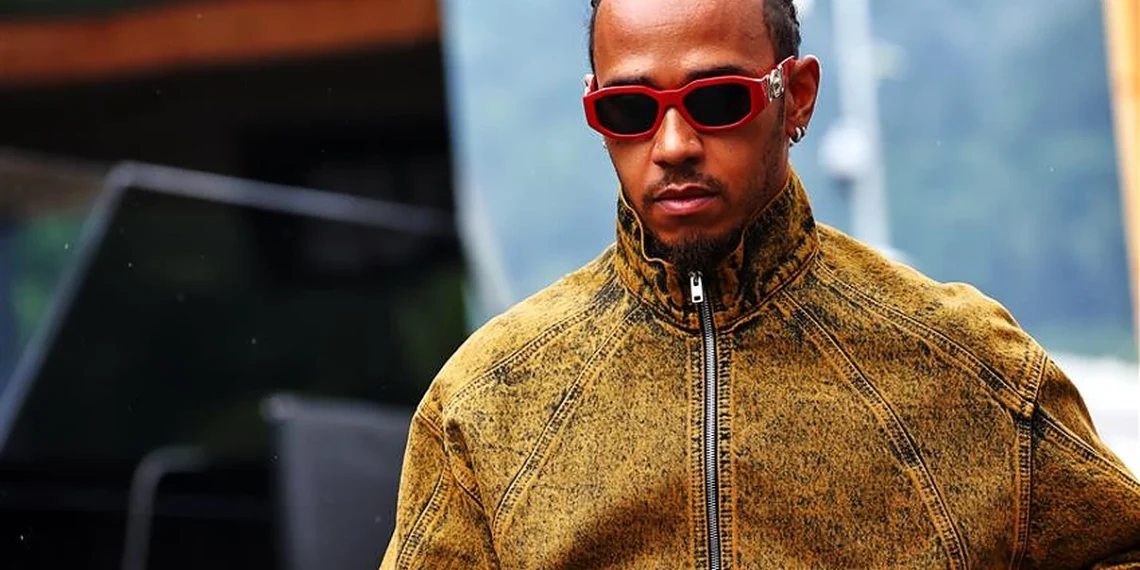 Mercedes contrata designer da Ferrari enquanto Lewis Hamilton parte.