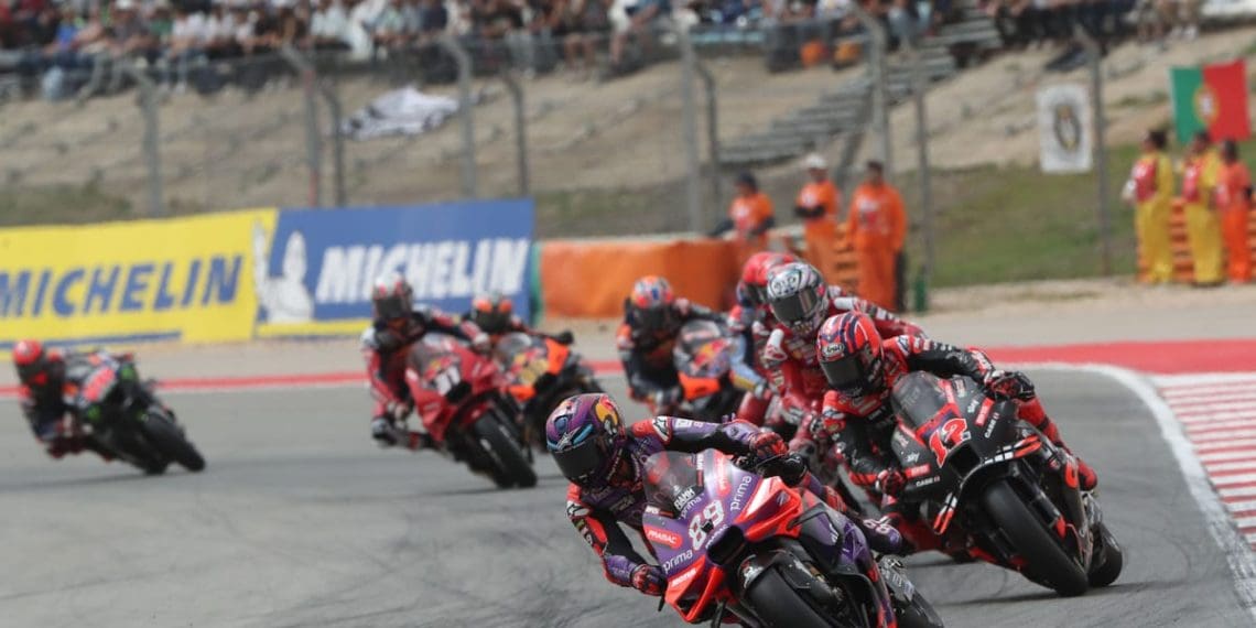 Dono da F1 Liberty revela aquisição da MotoGP.